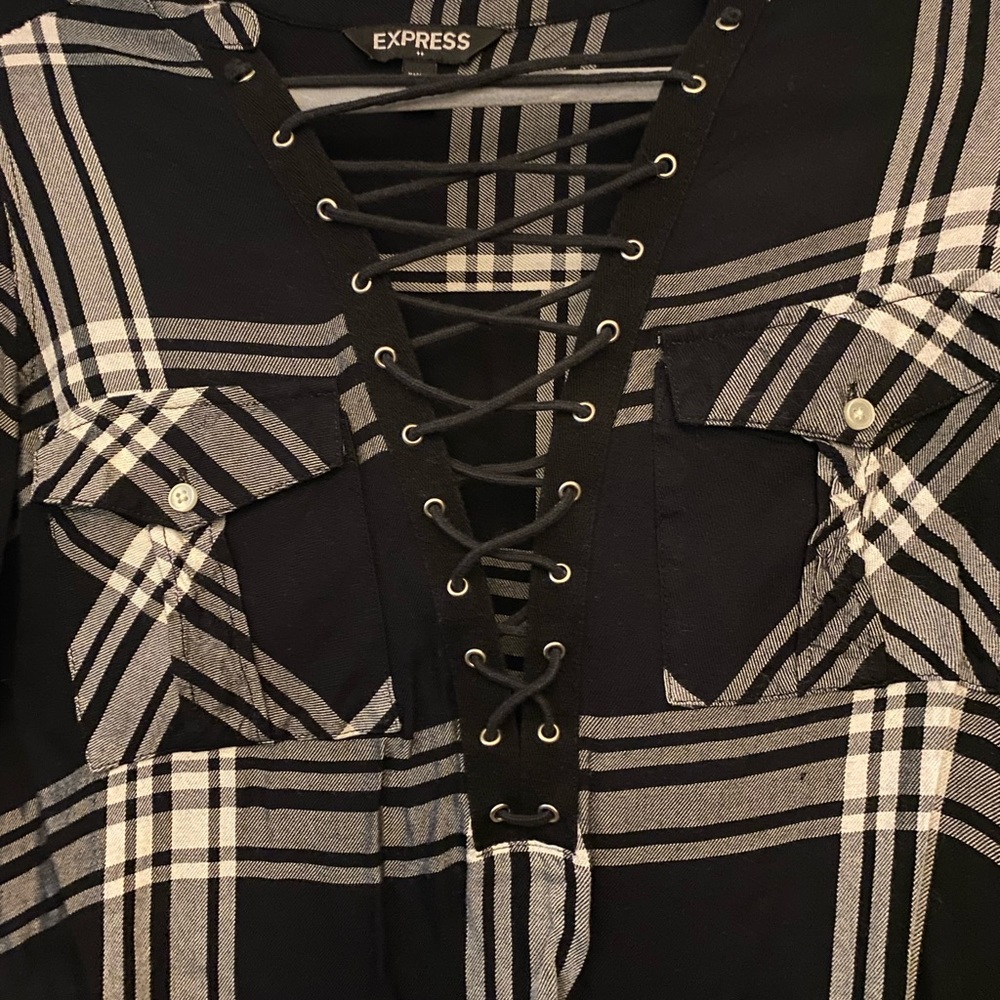 Express Flannel - Picture 2 of 3